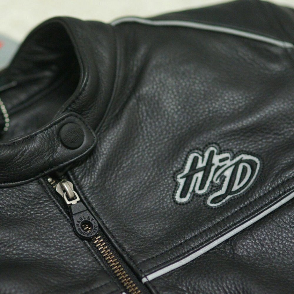 Women’s Harley Davidson Leather Jacket Small like new. - Picture 7 of 9